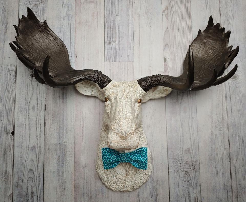 Faux Taxidermy Moose Head, Moose Head Wall Decor, Moose Head with Bow Tie