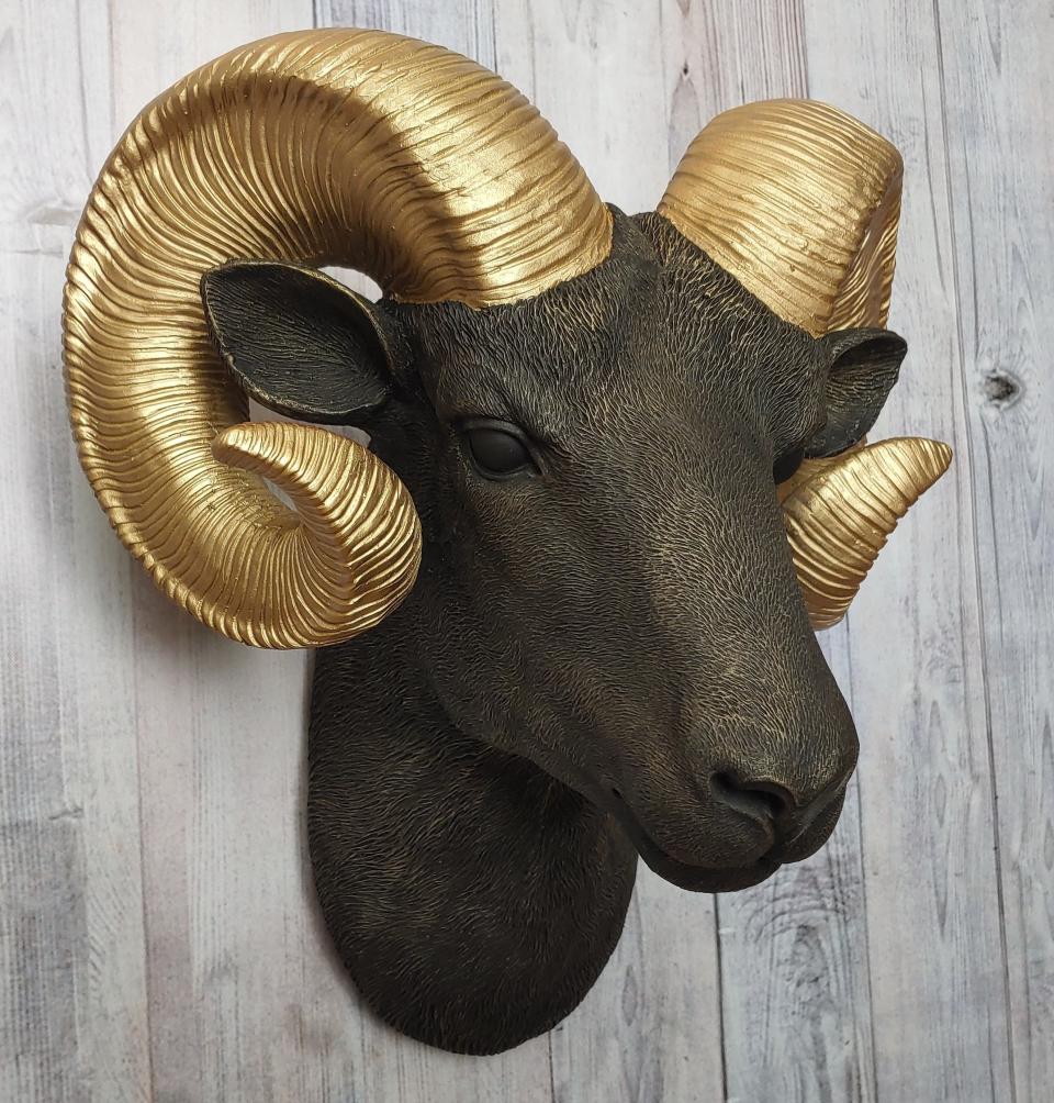 Faux Taxidermy Ram Head Wall Mount, Big Horn Sheep Wall Mount