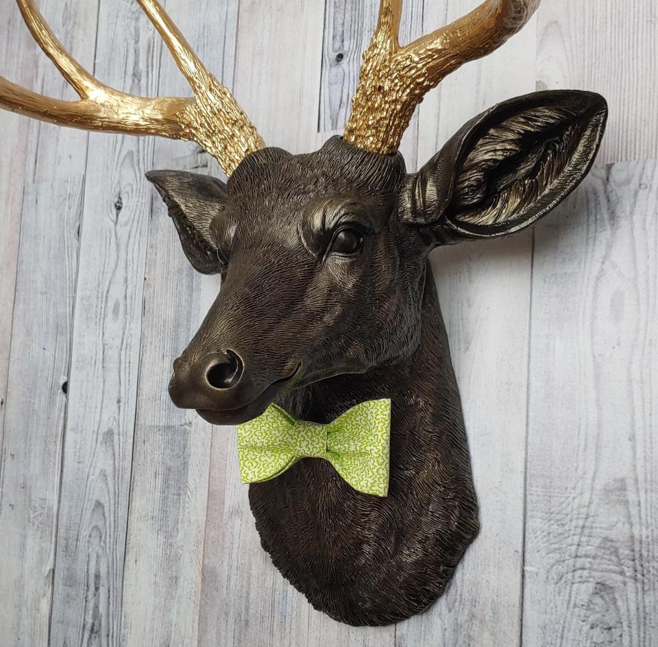 Faux Taxidermy Deer Head, Deer Head Wall Mount, Stag Head Wall Art, Deer Head with bow tie